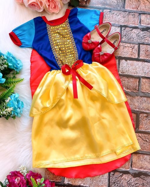 Fantasia Branca De Neve Princesas